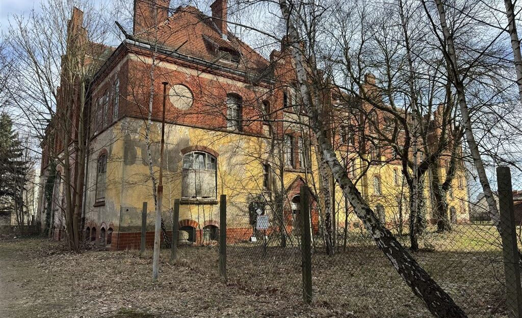 Wirtschaftsgebäude T von Süden - Kurmärker Straße